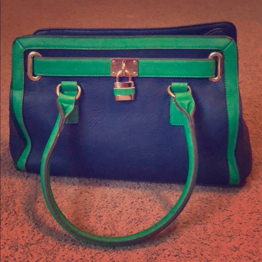 Purse